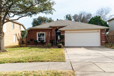 1105 Hillwood Drive, Saginaw