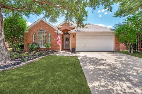 2205 Killarney Drive, McKinney
