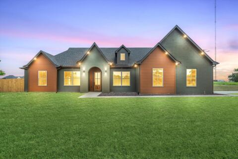 15558 CR 436, Lindale