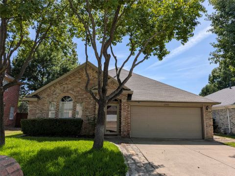 1705 Ingleside Drive, Flower Mound