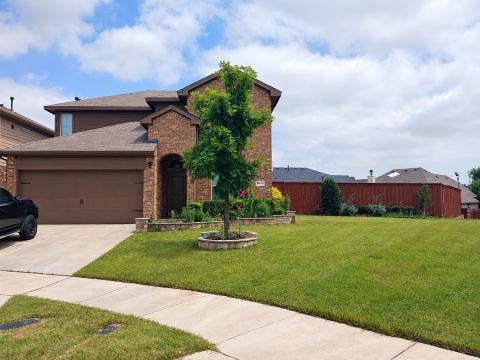 8045 Ballater Drive, Fort Worth