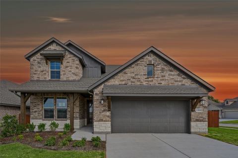 10000 Birchpoint Drive, Fort Worth