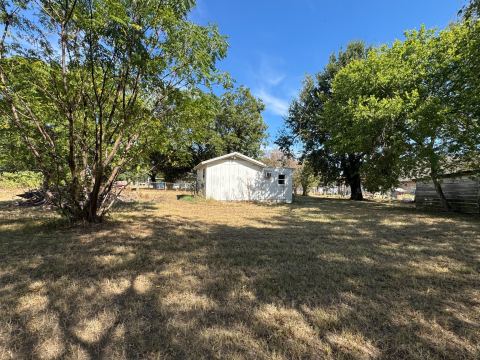 401 N Terry Street, Malakoff, TX 75148 — photo 3