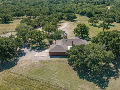 466 County Road 1180, Alvord, TX 76225 — photo 2
