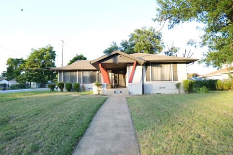 2702 Belknap Avenue, Dallas