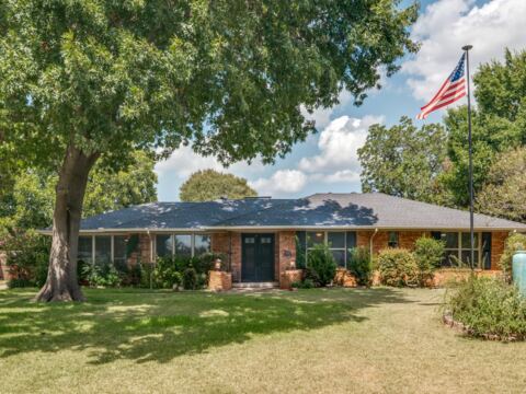 10216 Plummer Drive, Dallas