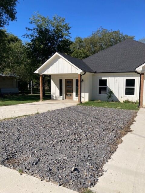 516 S 4th Street A, Bonham, TX 75418 — photo 2