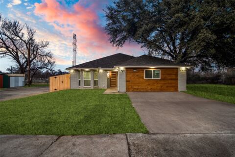 3500 Roberts Avenue, Dallas