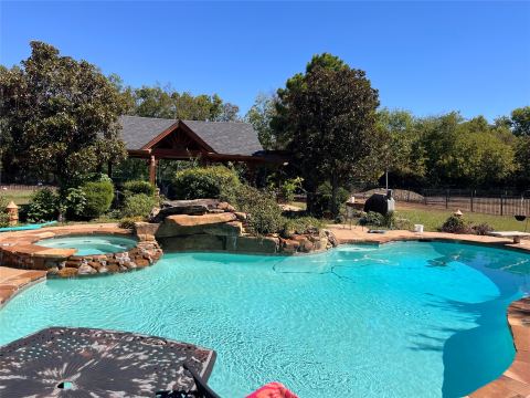 18 White Rock Trail, Lucas