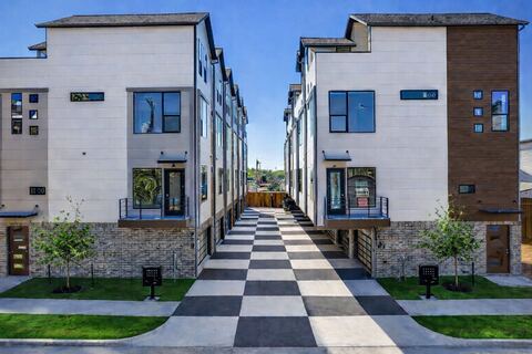 710 W 10th Street 101, Dallas