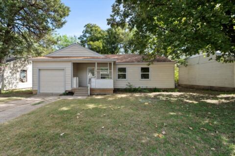 1507 Carswell Terrace, Arlington, TX 76010 — photo 2