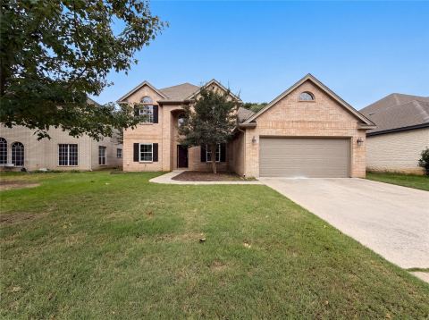 6218 Kingswood Drive, Arlington