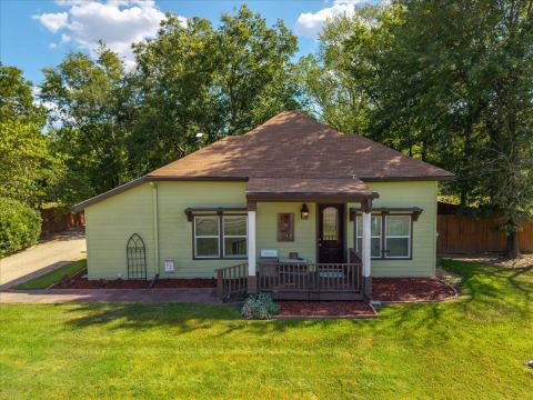 220 E Holley Street, Alba, TX 75410 — photo 3