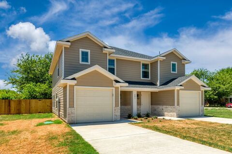 201 S May Street 1, Whitewright, TX 75491 — photo 2