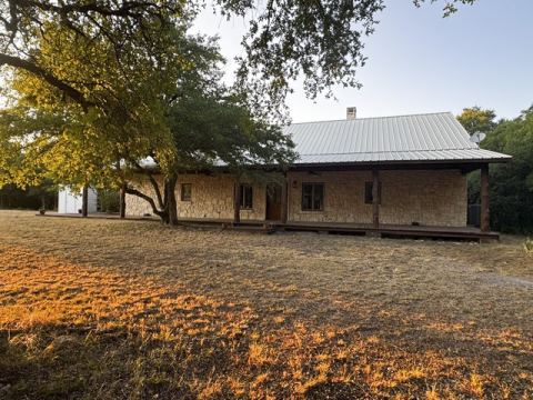 1173 Private Road 4011, Decatur