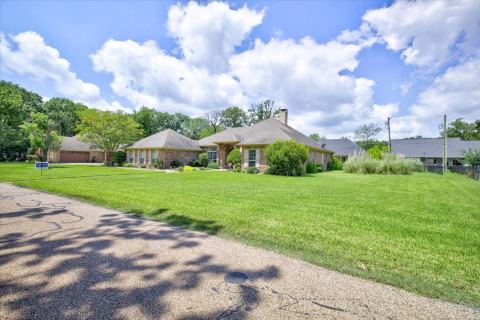 111 Trailwood Road, Enchanted Oaks, TX 75156 — photo 3
