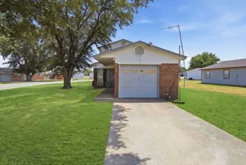 1537 Coral Cut Off, Pelican Bay