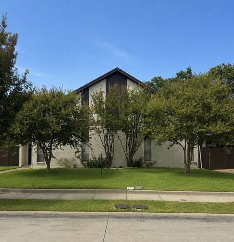 13511 Red Fern Lane, Dallas