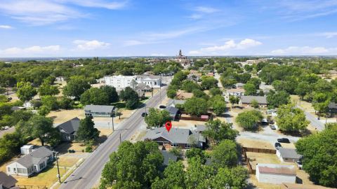 803 S Trinity Street, Decatur, TX 76234 — photo 3