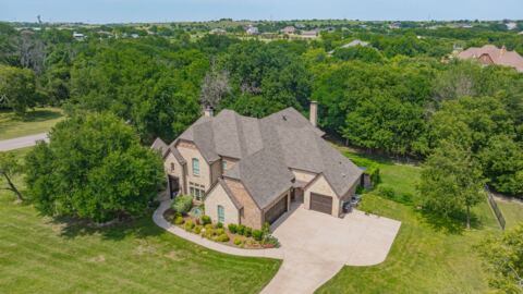 101 Western Breeze Drive, Fort Worth