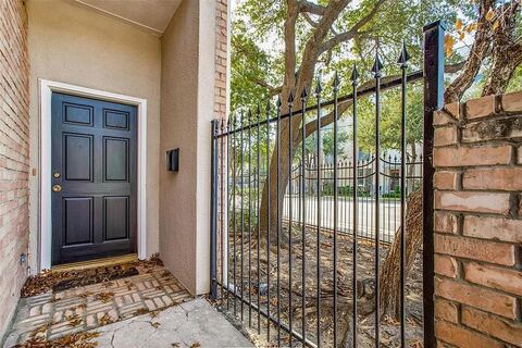 5720 La Vista Drive, Dallas