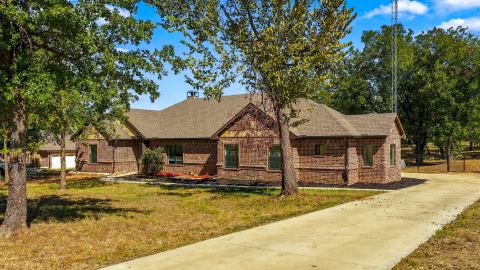 1389 County Road 3591, Paradise, TX 76073 — photo 3