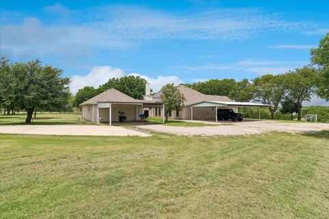 3007 McReynolds Road, Sanger, TX 76266 — photo 3