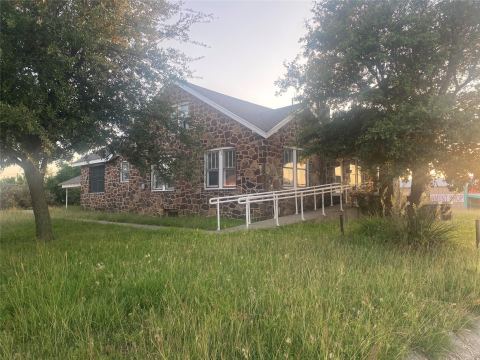 602 E Wise Street, Bowie