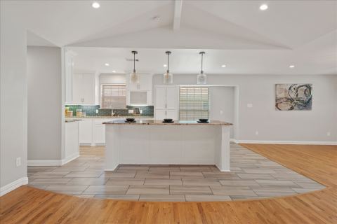 5429 Enderly Place, Dallas