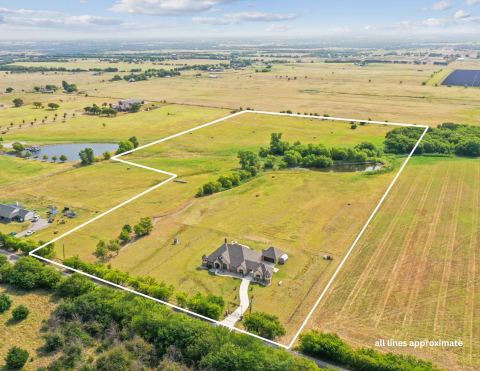 10240 Freeman Road, Sanger, TX 76266 — photo 2