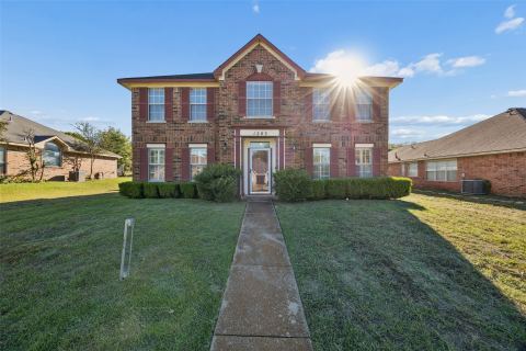 1203 White Drive, Cedar Hill