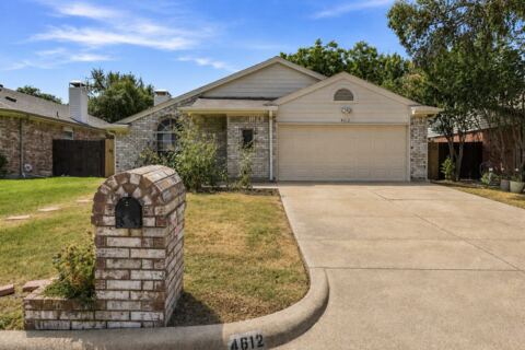 4612 Goldrock Drive, Fort Worth