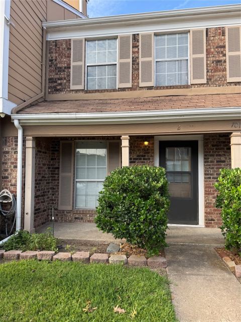 701 Lee Street 2A, Mesquite