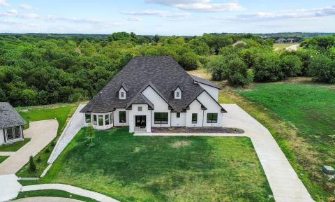 1107 Lily Court