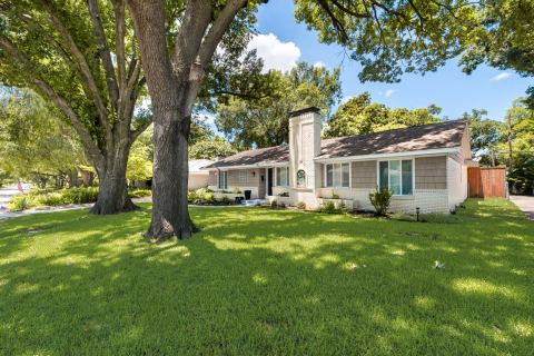 7405 Fenton Drive, Dallas