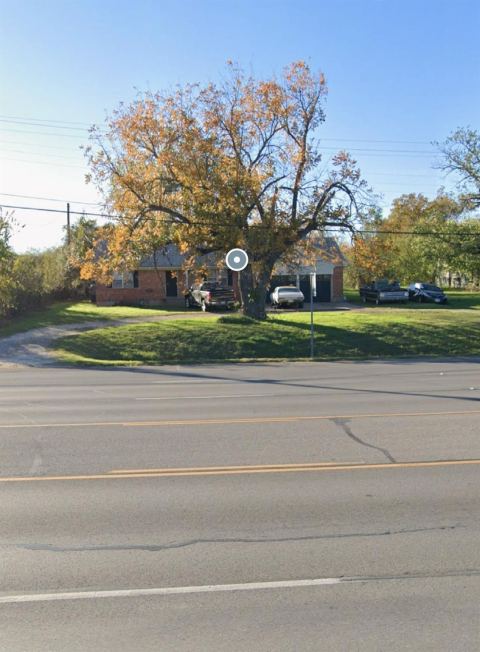 117 N Broadway Street, Joshua, TX 76058 — photo 3