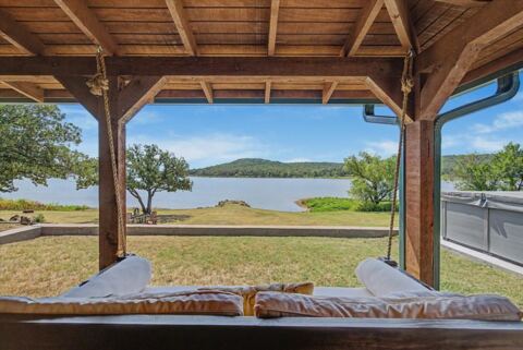 2789 Hanging Tree Road, Bowie