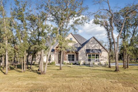 140 Prairie Winds Drive, Poolville