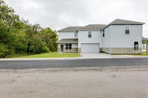 806 N Cates Street, Decatur, TX 76234 — photo 2