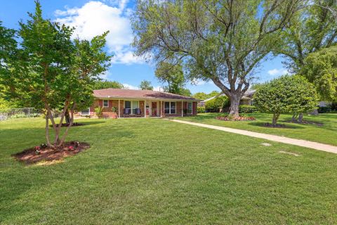 347 Merribrook Trail, Duncanville, TX 75116 — photo 3