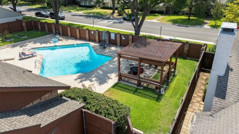 3741 Weeburn Drive, Dallas