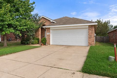 8123 Tierra Del Sol Road, Arlington