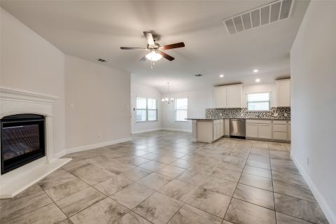 1211 Freestone Drive, Melissa