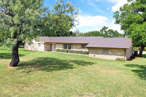 281 Oak Ridge Street, Jacksboro, TX 76458 — photo 3