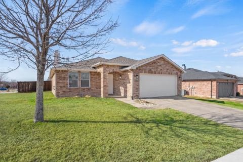 2601 Shorewood Drive, Little Elm