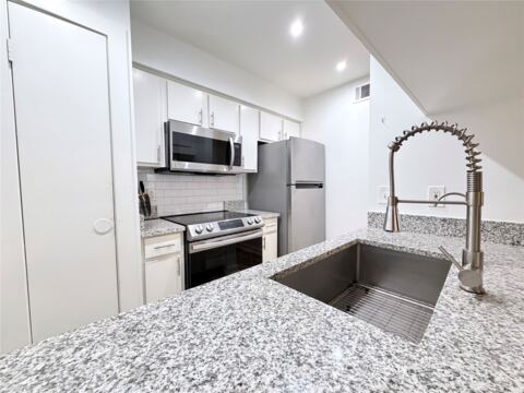4837 Cedar Springs Road 110, Dallas