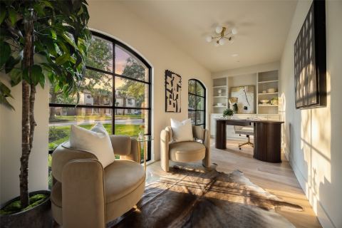 4535 Westway Avenue, Highland Park