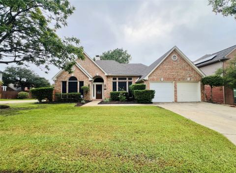 2685 Hillside Drive, Highland Village