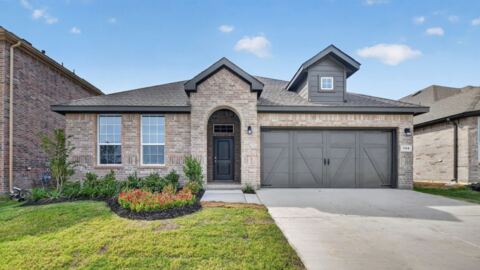 705 CELESTIAL Way, Fort Worth