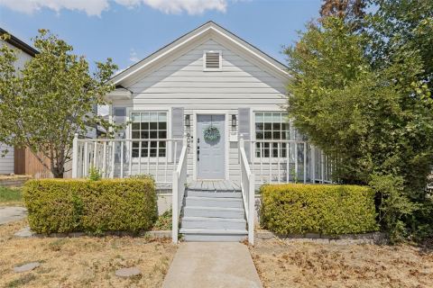 6047 Vickery Boulevard, Dallas